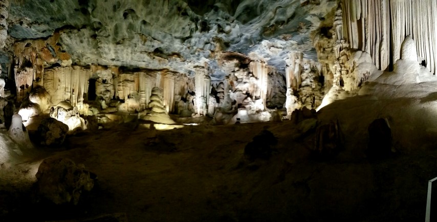 Congo caves